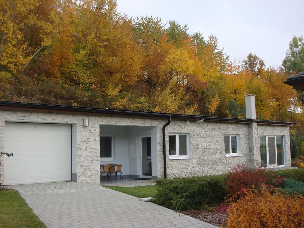 Apartman Kurdejov Hustopece Exterior photo